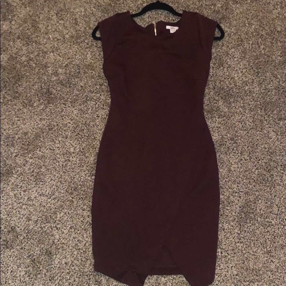 Burgundy bar III dress small